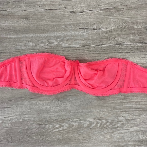 NWOT Victoria Secret Neon Pink Lace Strapless Bra - Picture 6 of 8